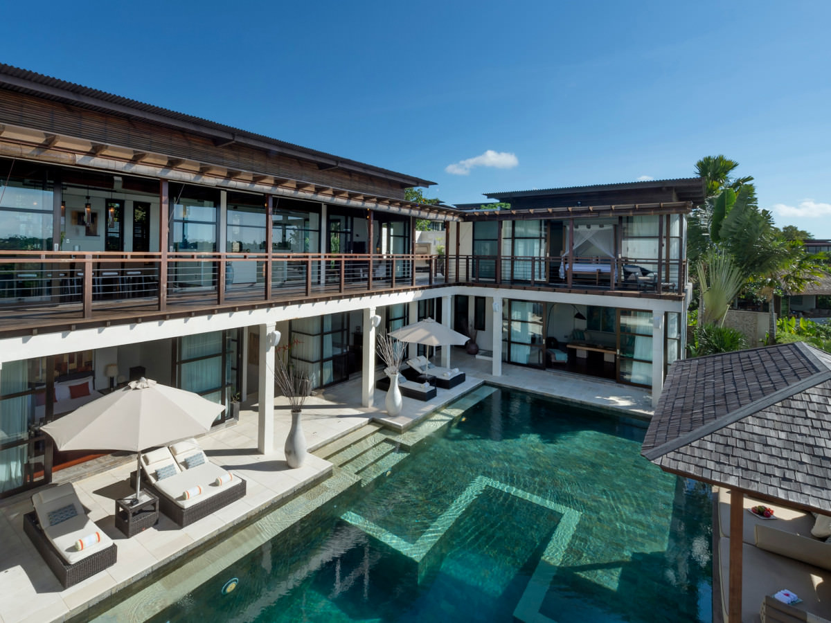 【峇里島Bali】住宿推薦：入住真正的私人Villa，金巴蘭「海灣之丘」，別墅含包車親子旅行好簡單