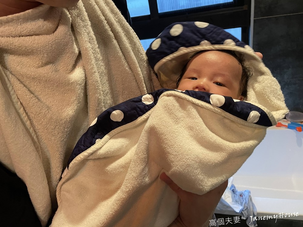 嬰兒浴巾推薦 - Nizio小蘑菇天然棉紗浴巾