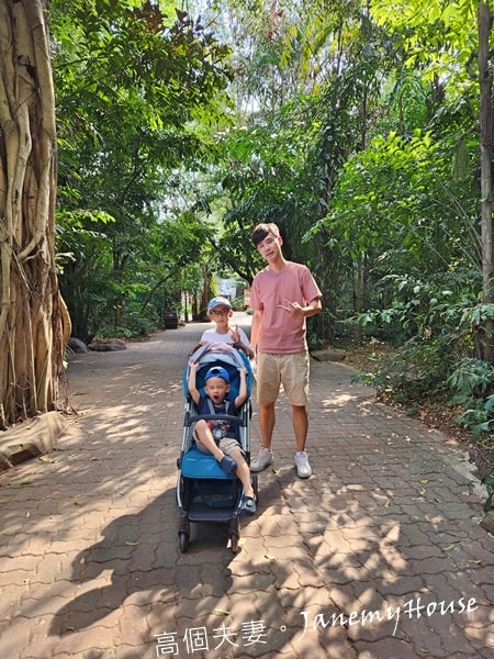 【曼谷】Safari World 賽佛瑞動物園、海洋公園，親子包車一日遊攻略