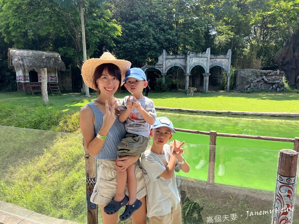 【峇里島】動物園Bali Safari，推薦親子遊必去景點，和獅子一起午餐！
