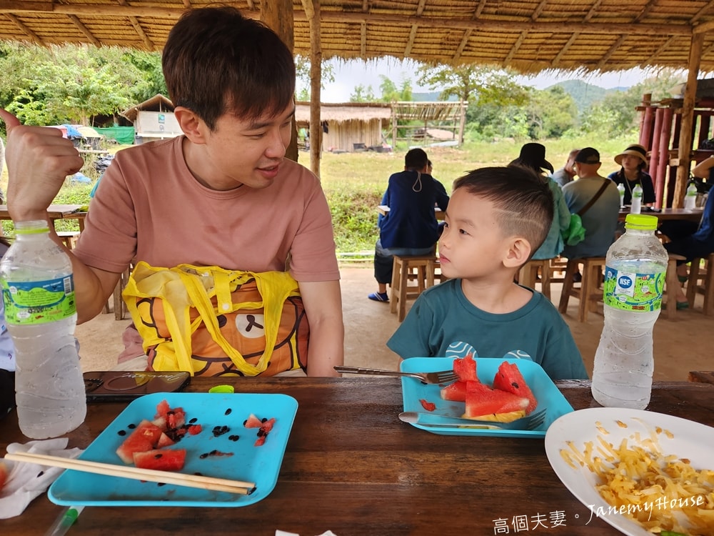 清邁大象體驗營選擇推薦分享，泰國親子遊必玩行程