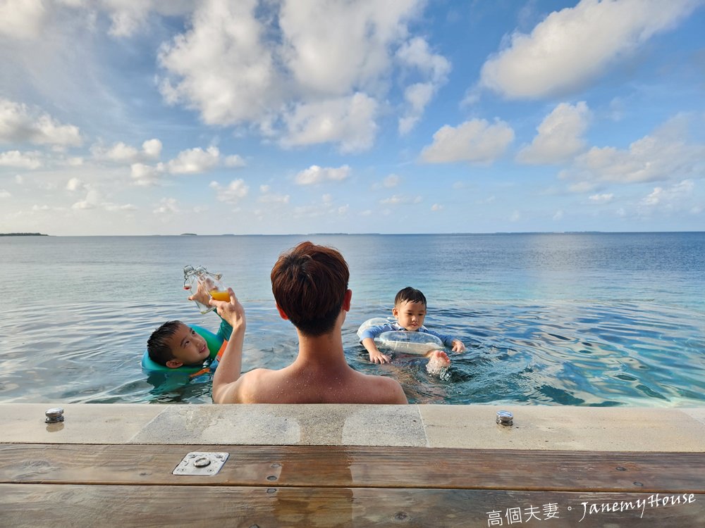 【馬爾地夫】親子遊，洲際酒店InterContinental Maldives雙層樓潟湖水上泳池別墅