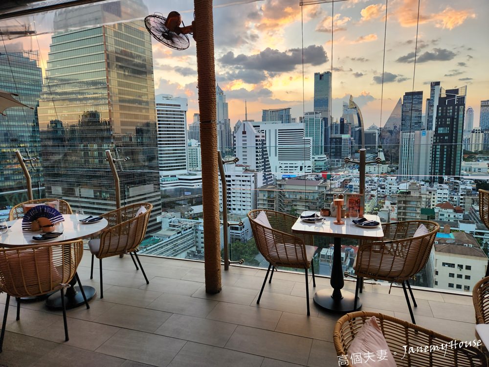曼谷親子遊，高空餐酒館Pastel Rooftop Bar & Mediterranean Dining 