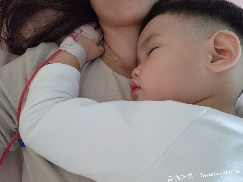 嬰幼兒沙門氏桿菌腸炎！寶寶症狀、治療、門診、住院紀錄